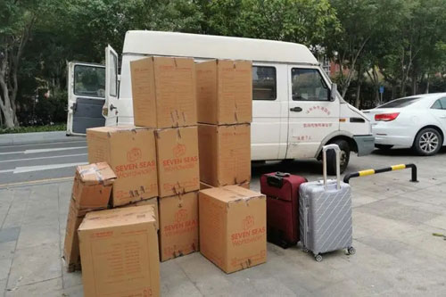 芗城行李托运公司